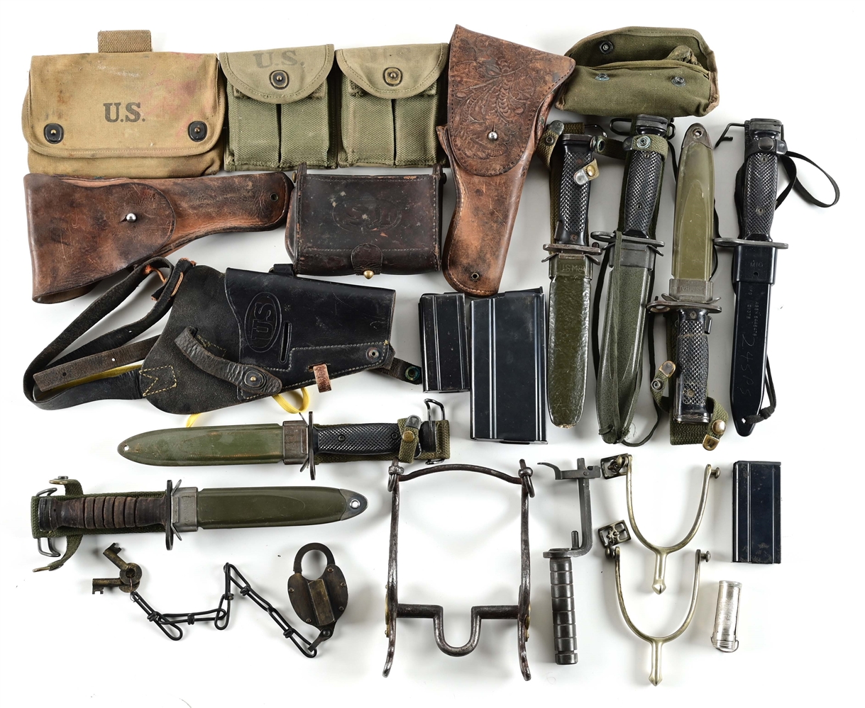 LOT OF MISCELLANEOUS U.S MILITARY FIELD GEAR.