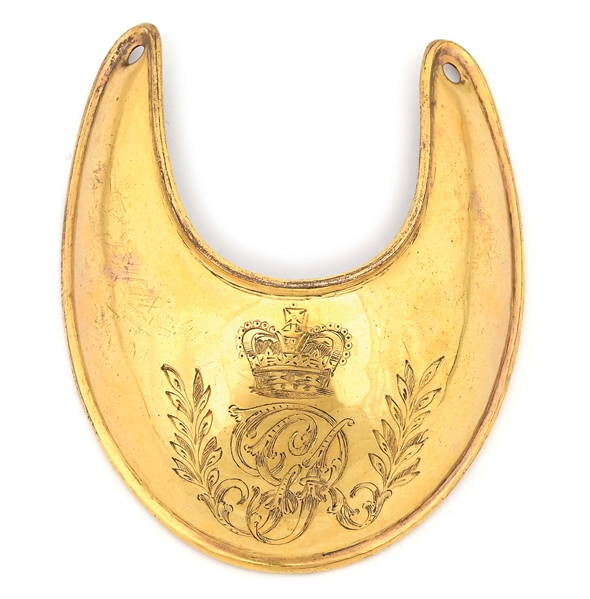 NAPOLEONIC BRITISH INFANTRY OFFICERS "UNIVERSAL PATTERN" GORGET.