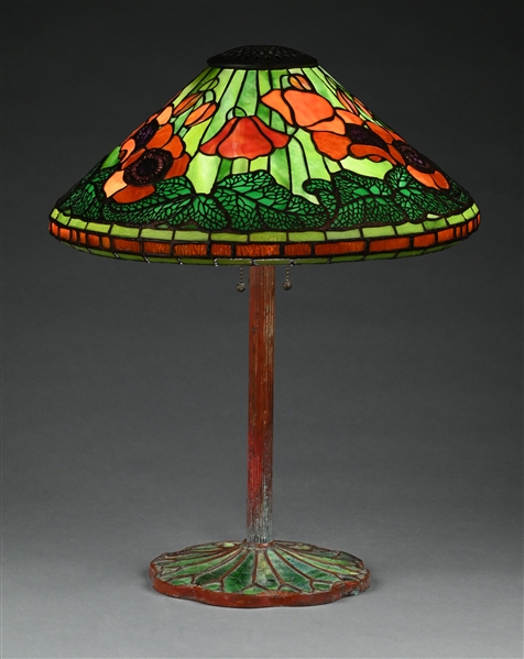 REPRODUCTION TIFFANY STUDIOS POPPY LEADED GLASS TABLE LAMP