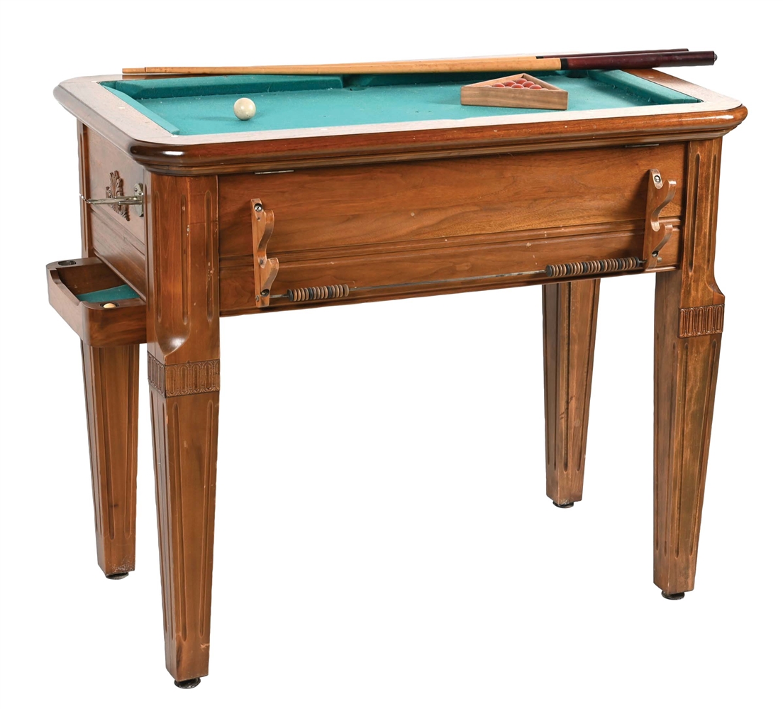 MINIATURE CHILDS COIN-OPERATED POOL TABLE & SUPPLIES