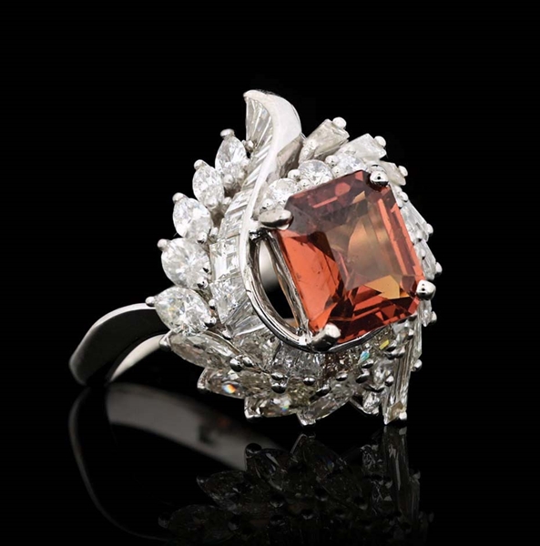 PLATINUM ORANGE SAPPHIRE AND DIAMOND RING W/ GIA REPORT