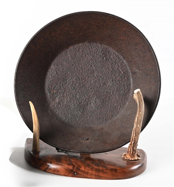 MOUNTED ANTIQUE GOLD PAN