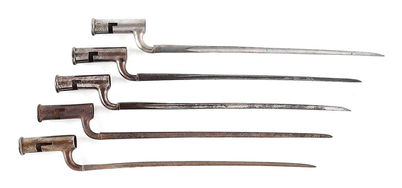 LOT OF 5: BRITISH LAND PATTERN MUSKET BAYONETS, 1790-1815.