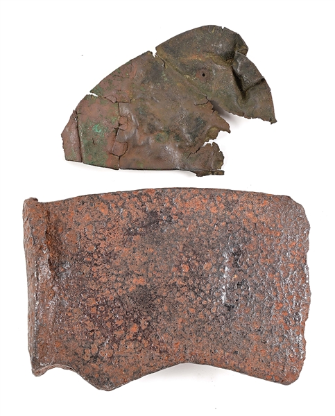 A REVOLUTIONARY WAR CAP PLATE AND AN MILITARY AXE HEAD. (2 PCS.)