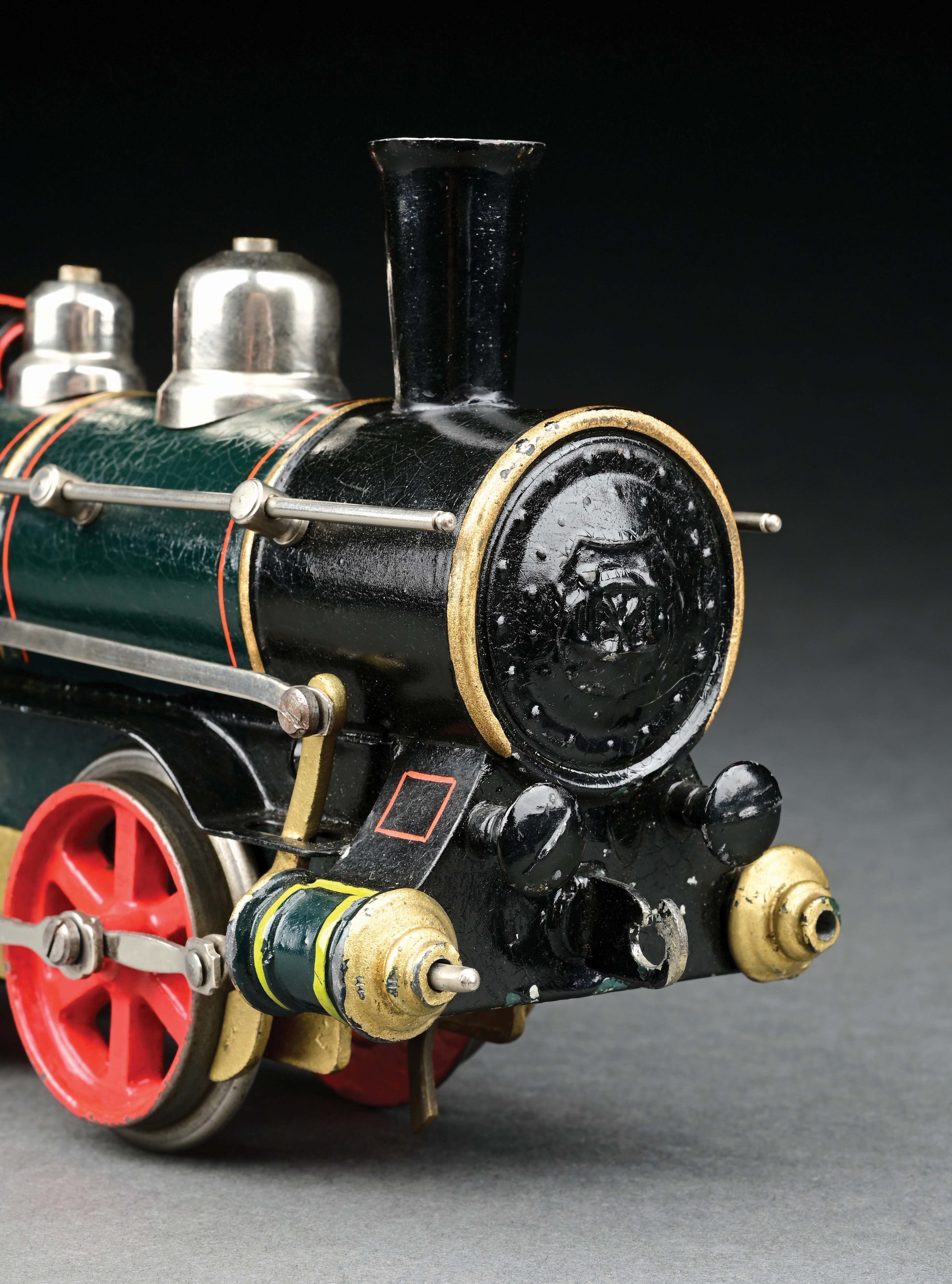 Marklin Clockwork Lot Detail - MARKLIN 0-4-0 CLOCKWORK LOCOMOTIVE & TENDER