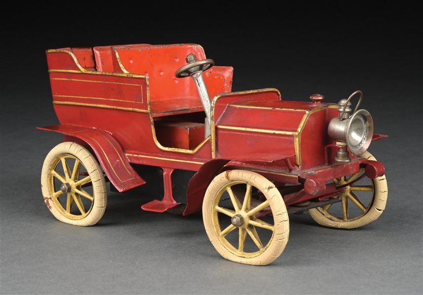 GERMAN MARKLIN HAND-PAINTED AUTOMOBILE TOY