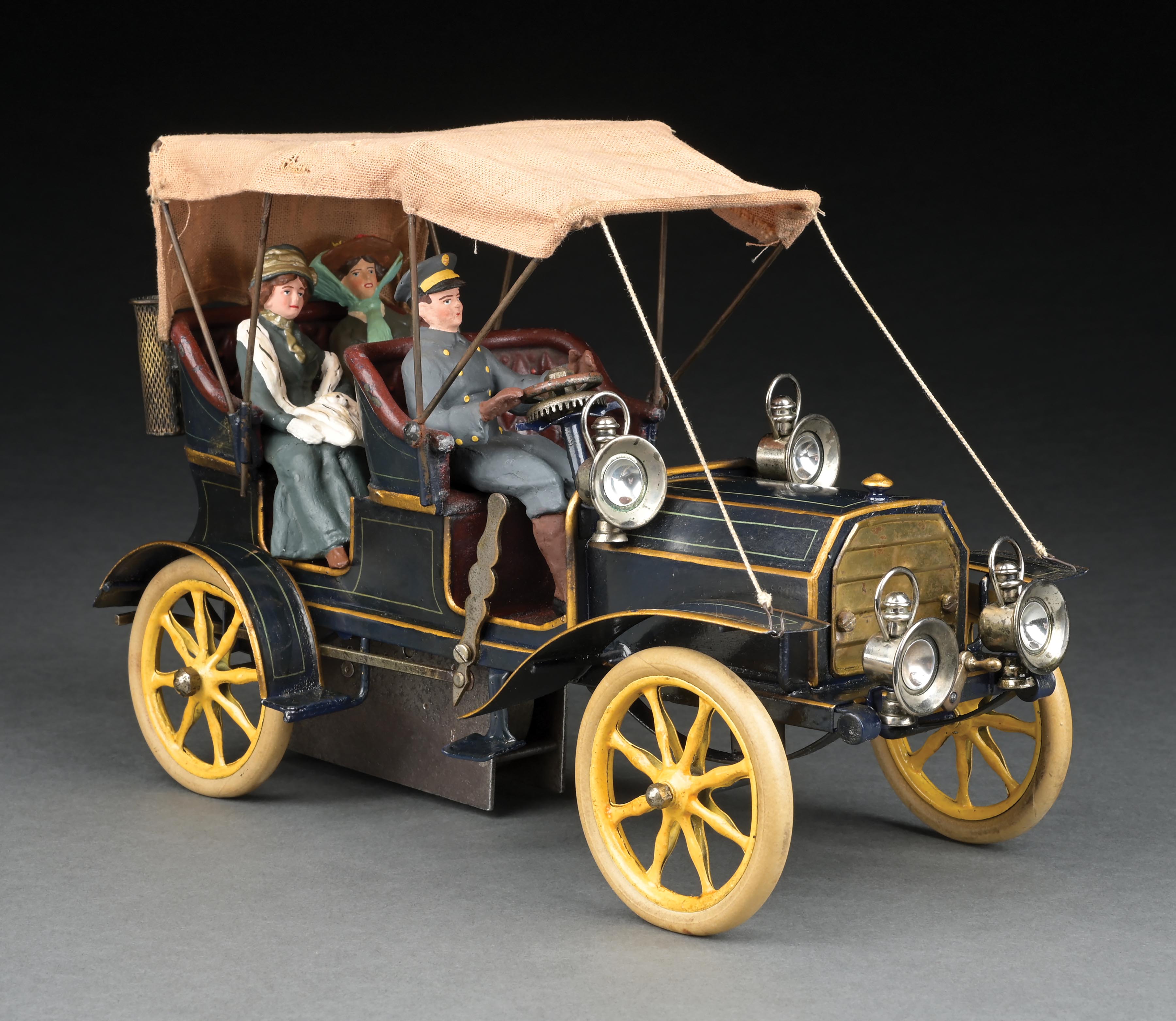 Marklin Clockwork Lot Detail - MARKLIN HAND-PAINTED CLOCKWORK 4-SEAT PHAETON W/ CANVAS ROOF