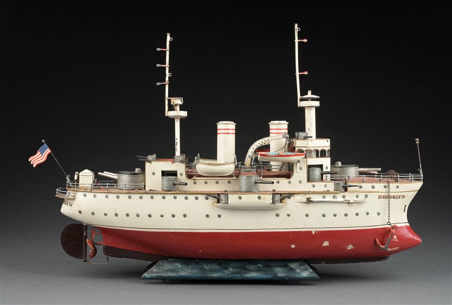 MARKLIN CAT. REF. 5120 HAND-PAINTED CLOCKWORK-POWERED "BROOKLYN" BATTLESHIP