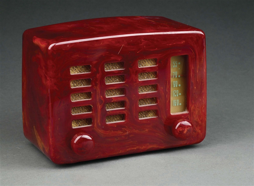EMERSON MODEL 564 "MIDGET" CATALIN RADIO IN MARBLEIZED OXBLOOD