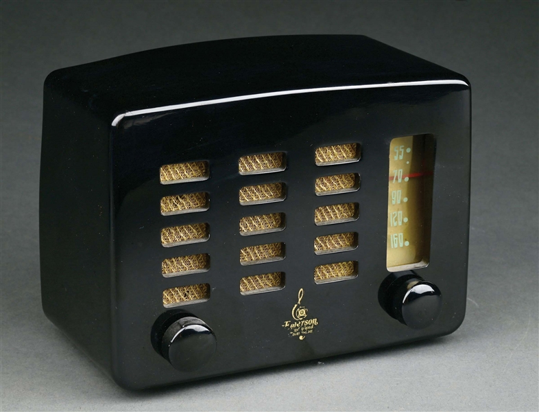 EMERSON MODEL 564 "MIDGET" CATALIN RADIO IN BLACK