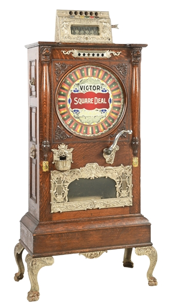 5¢ THE VICTOR "SQUARE DEAL" MUSICAL UPRIGHT SLOT MACHINE