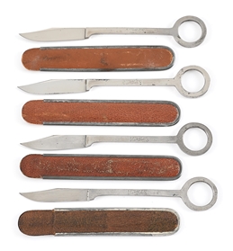 LOT OF 4: MARBLE’S ALL METAL TROUT FISHING KNIVES WITH ORIGINAL LEATHER POUCHES.