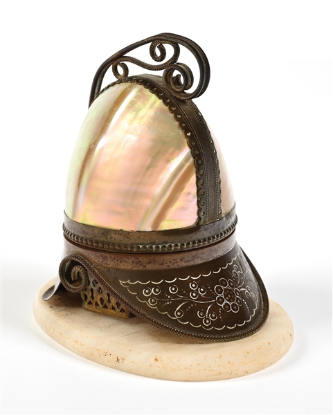 MOTHER OF PEARL PERFUME CASKET WITH DOUBLE PERFUME BOTTLES