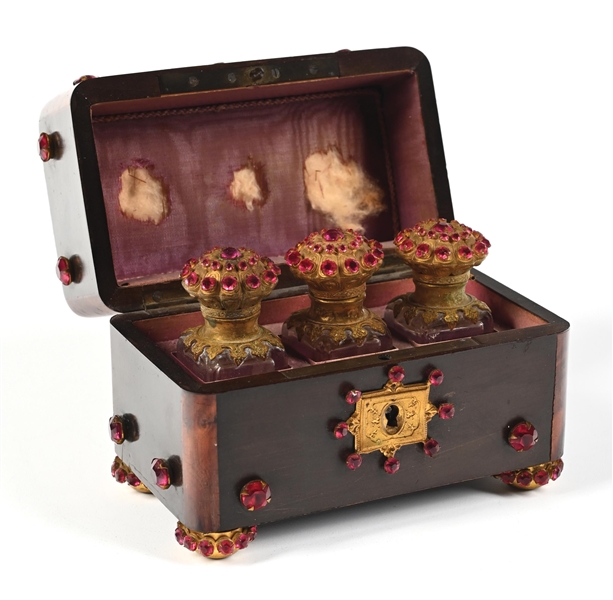 PERFUME CASKET FEATURING THREE GLASS BOTTLES WITH ORNATE RHINESTONES 
