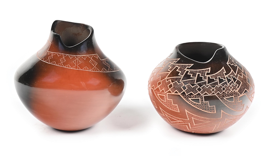 LOT OF 2: SANTA CLARA POTTERY JARS BY POLLY ROSE FOLWELL