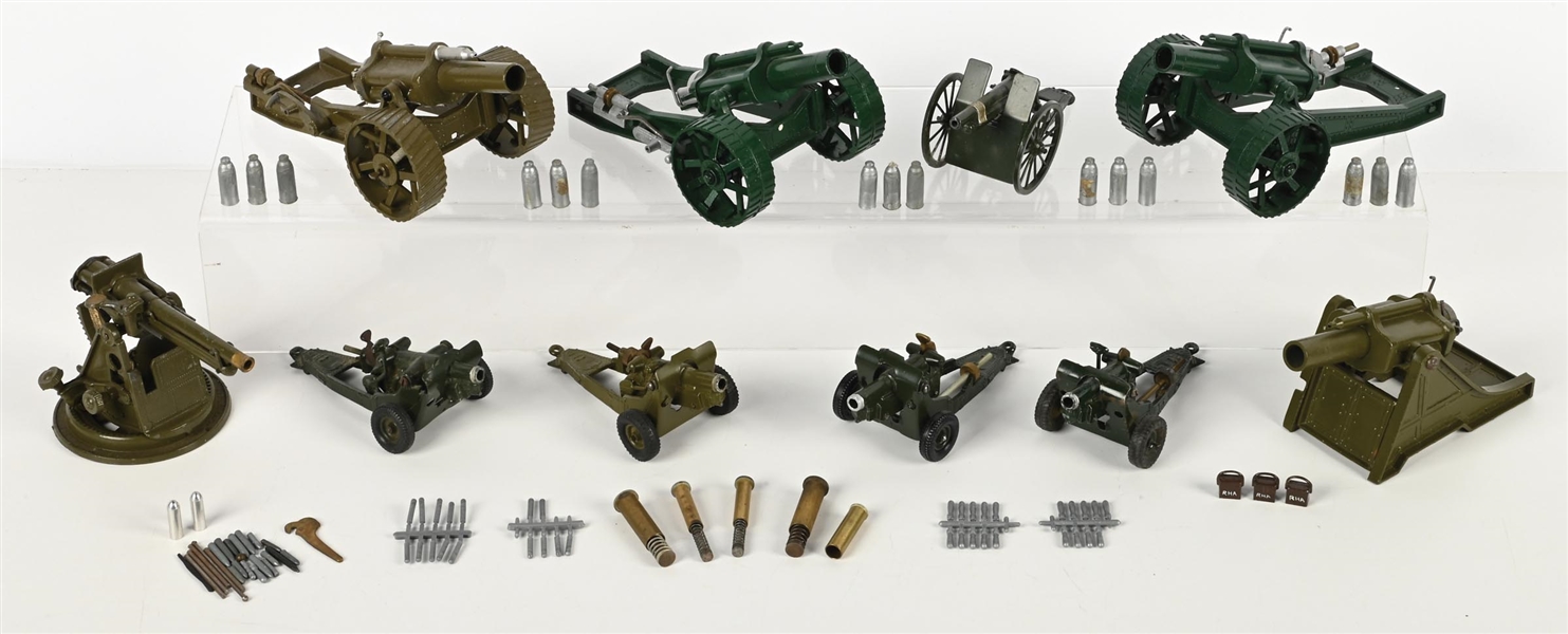 LOT OF 10: W. BRITAINS VARIOUS FIELD CANNONS, HOWITZERS, COASTAL GUNS & ARTILLERY PRE- AND POST-WAR ASSORTMENT