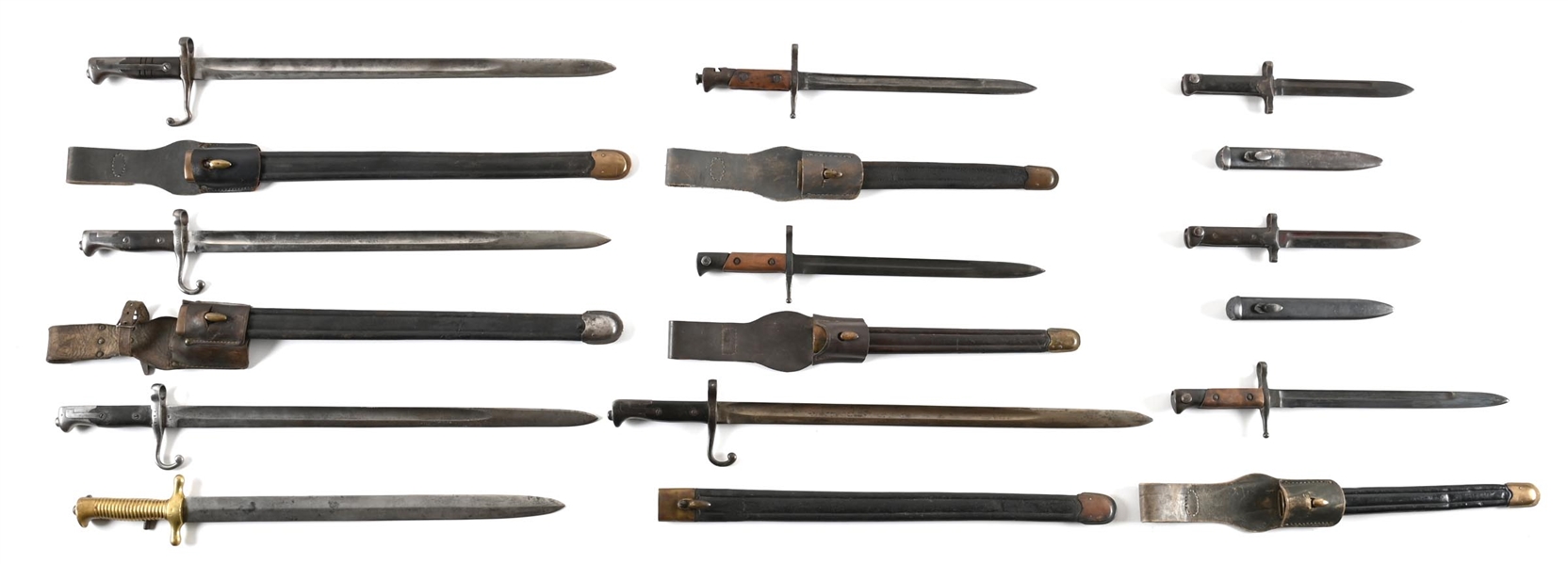 Lot Detail - LOT OF 10: ITALIAN BAYONETS.