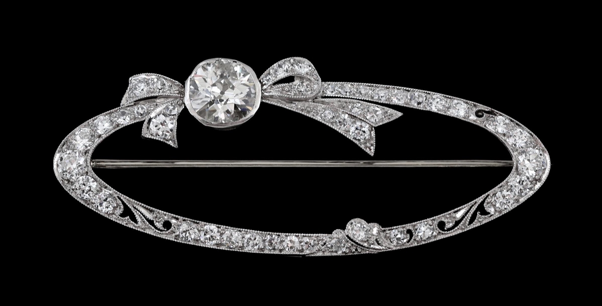 ANTIQUE PLATINUM 3.20CT TW DIAMOND BROOCH W/REPORT