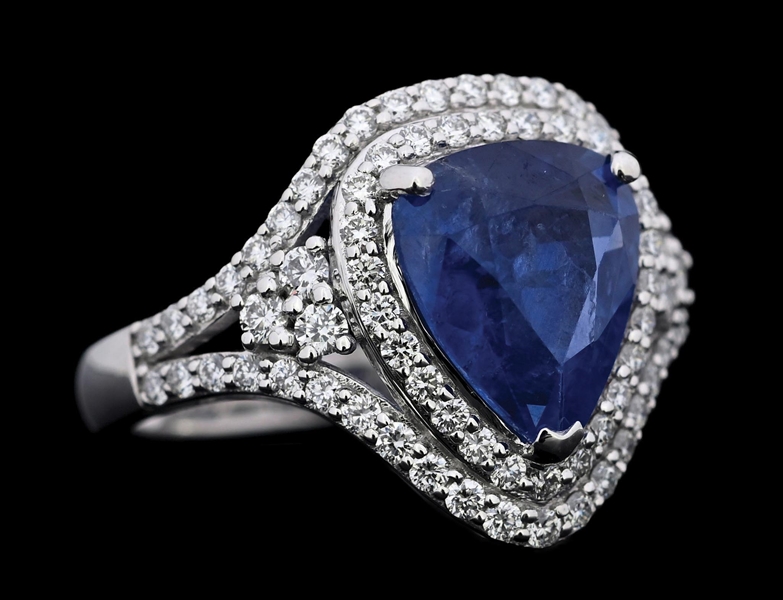 PLATINUM SAPPHIRE & DIAMOND RING W/GIA REPORT