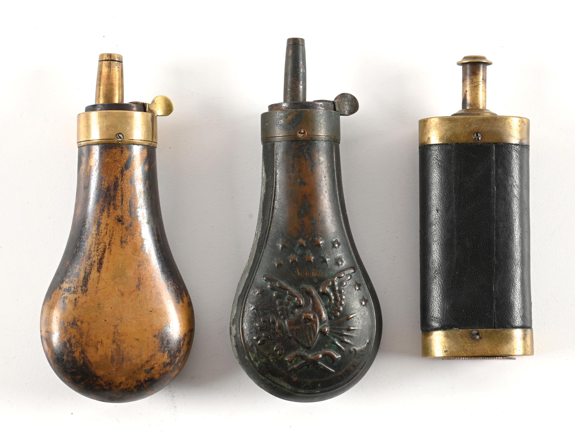 Lot Detail - LOT OF 3: MID 19TH CENTURY POCKET REVOLVER POWDER FLASKS.