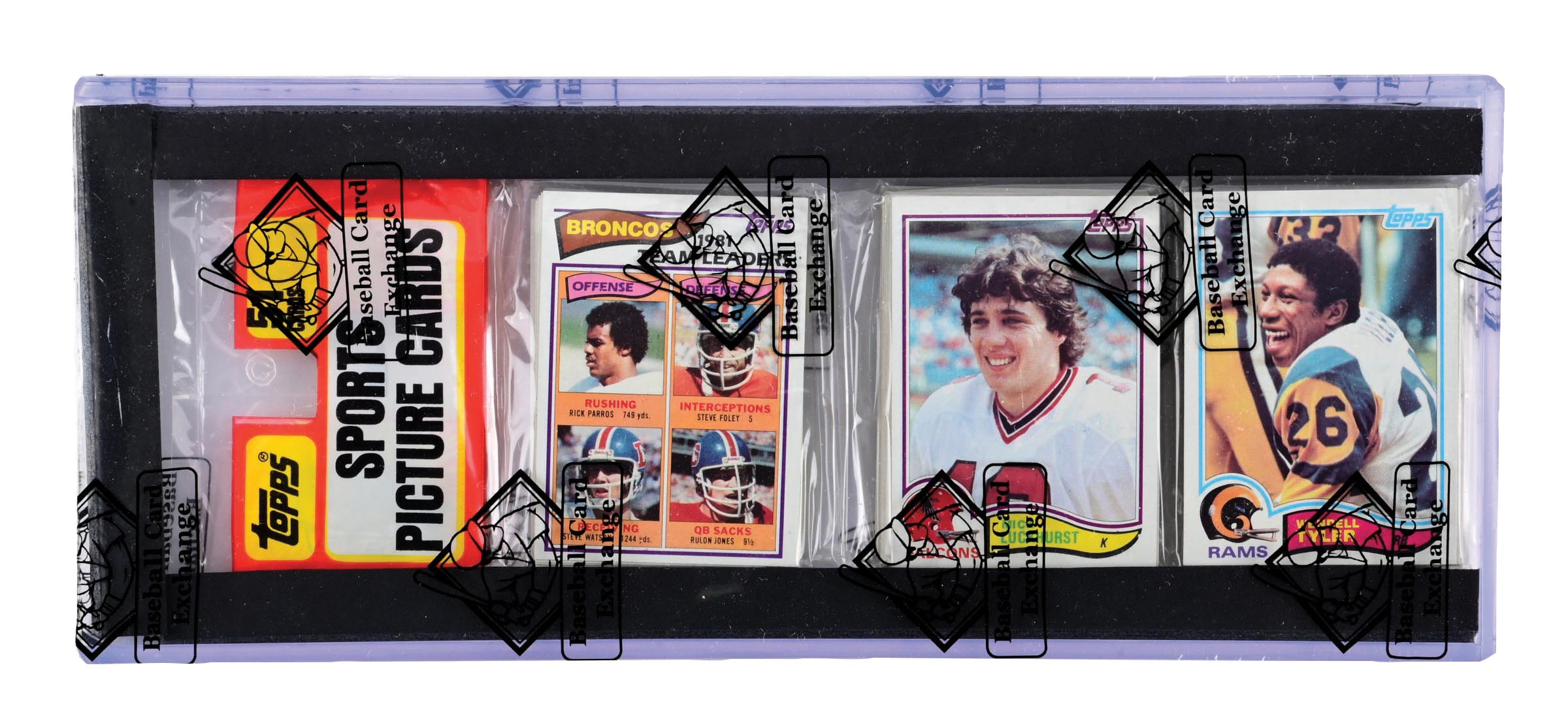 Lot Detail - 1982 TOPPS FOOTBALL CARD RACK PACK