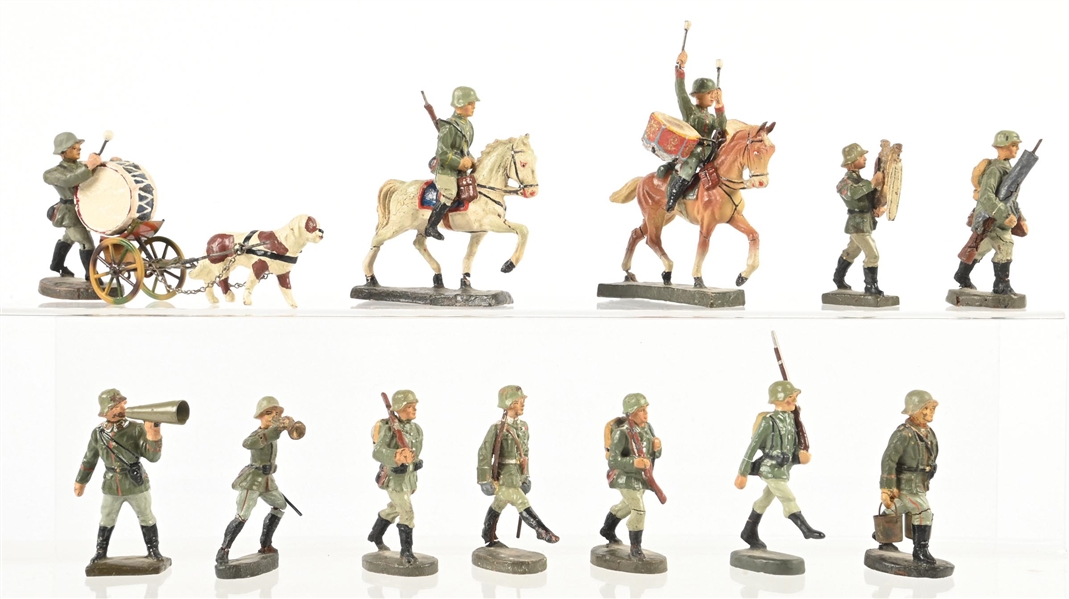 LOT OF 15: GERMAN ELASTOLIN BAND THEME TOY SOLDIERS 