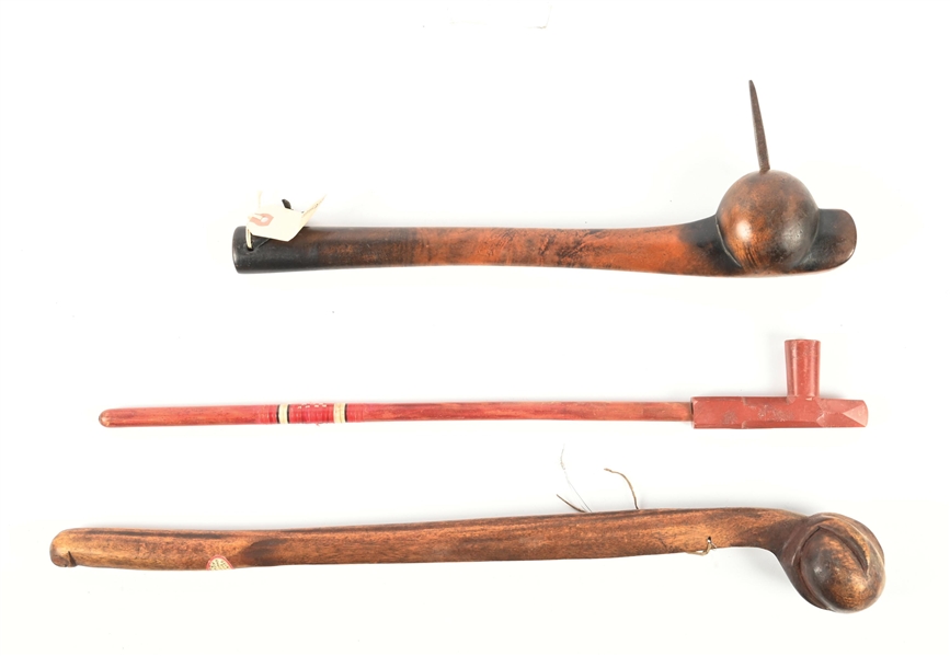 LOT OF 3: A GROUP OF WAR CLUBS AND PIPE