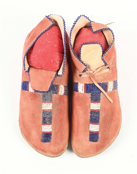 PLAINS BEADED MOCCASINS