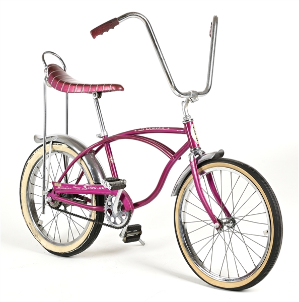SCHWINN "DELUXE" STING-RAY BICYCLE SERIAL NO. LC19634