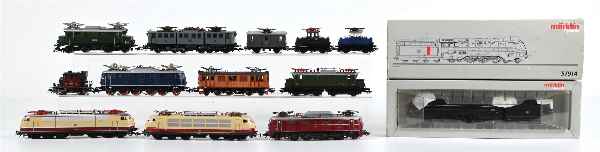 LOT OF 13: MARKLIN HO ELECTRIC & STEAM LOCOMOTIVES