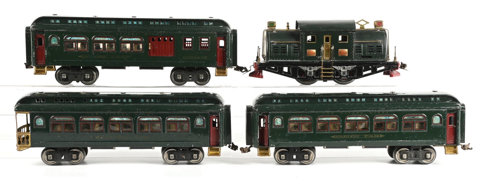 LOT OF 4: DARK GREEN LIONEL LOCO 380E WITH PARLOR AND OBSERVATION CARS