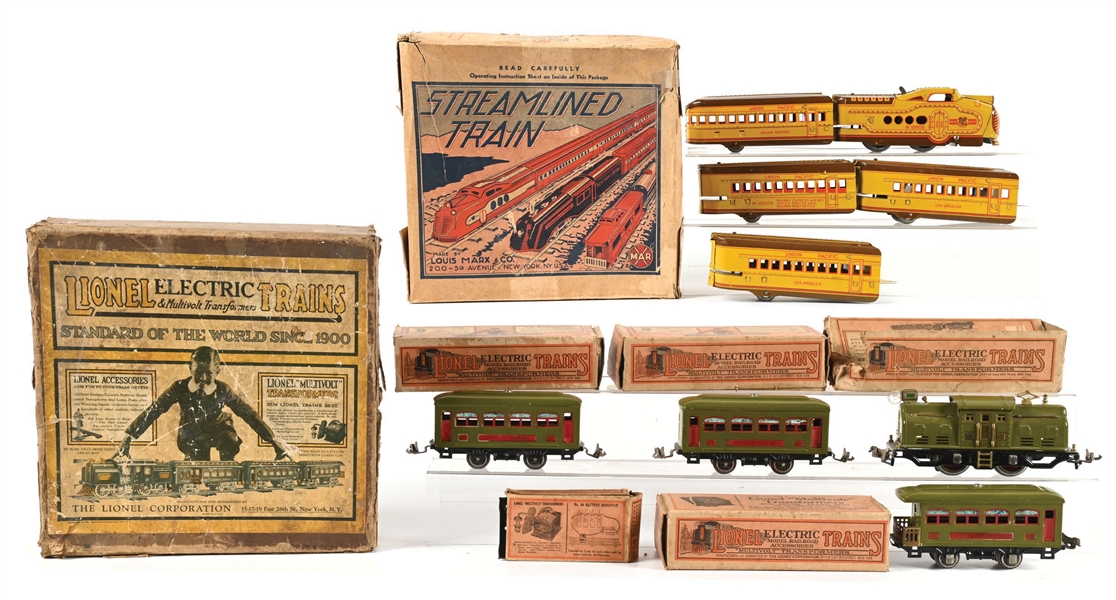 LOT OF 2: MARX STREAMLINED MECHANICAL TRAIN SET AND LIONEL NO. 252 ELECTRIC LOCO PASSENGER SET