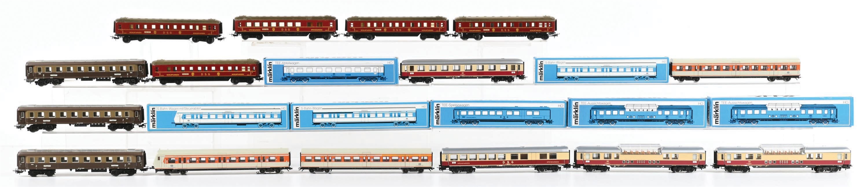 LOT OF 15: MARKLIN HO-GA. ASSORTED PASSENGER CARS 