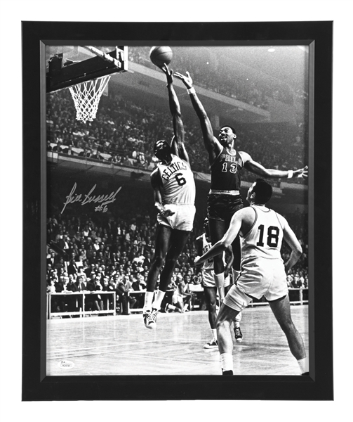 BILL RUSSELL #6, BOSTON CELTICS AUTOGRAPHED BLACK & WHITE FRAMED PHOTO W/ JSA CERTIFICATE