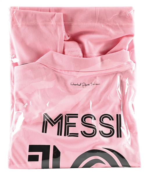 LIONEL MESSI SIGNED INTER MIAMI JERSEY WITH BECKETT HOLOGRAM VERIFICATION