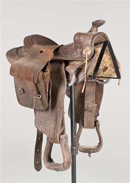 BROWN TOOLED LEATHER SADDLE W/ SADDLE BAGS