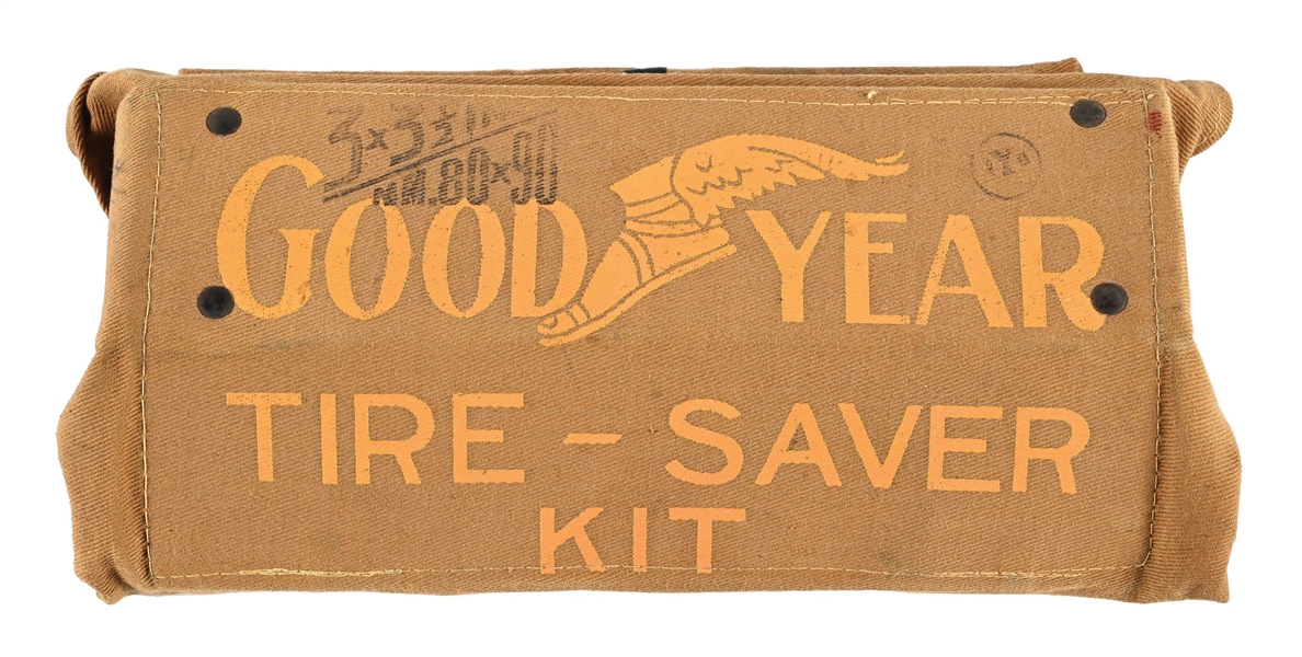 RARE GOODYEAR TIRE SAVER KIT CLOTH AUTOMOTIVE ACCESSORY TOOL BAG 