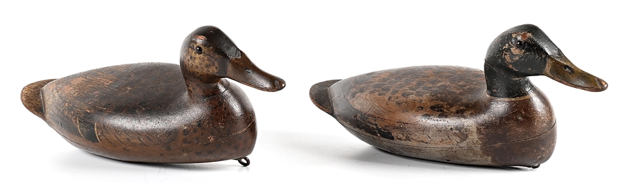 A PAIR OF VINTAGE WOODEN DUCK DECOYS