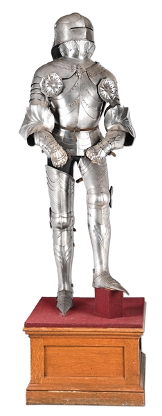 ATTRACTIVE FULL SUIT OF ARMOR ON STAND.