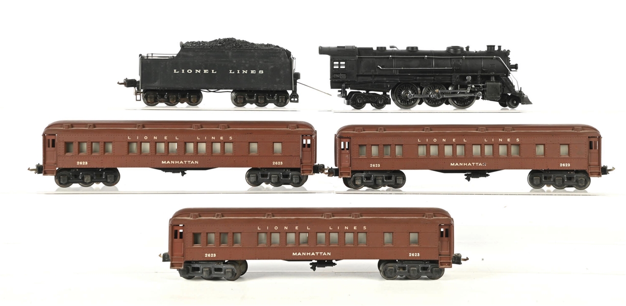 LOT OF 5: LIONEL O-GA. STEAM LOCO NO. 226E W/ TENDER AND 3 NO. 2623 MANHATTAN PASSENGER CARS