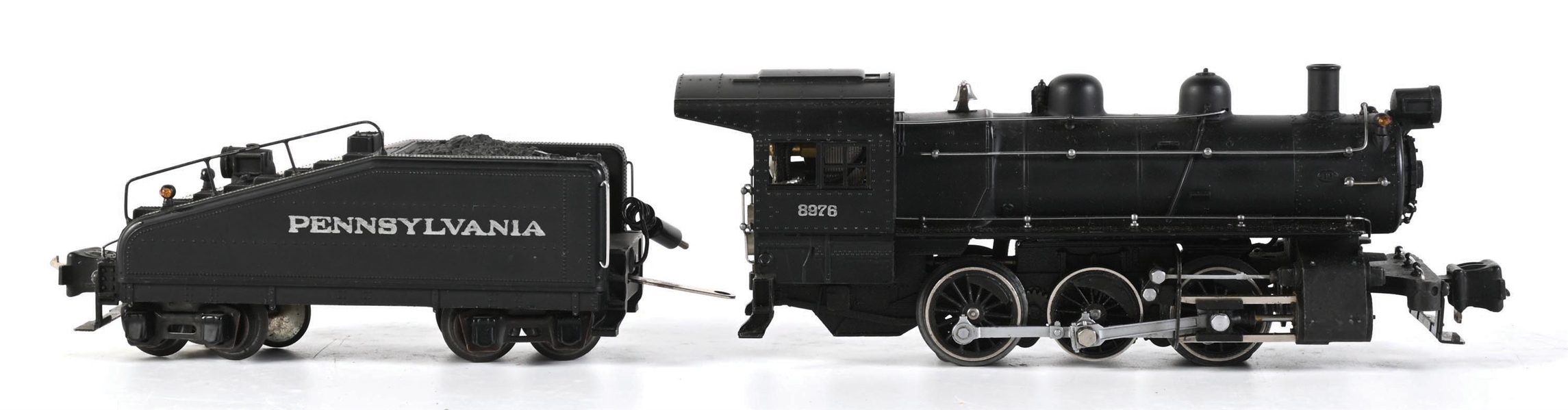 PRE-WAR LIONEL O-GA. NO. 230 PRR 0-6-0 STEAM SEMI-SCALE SWITCHER LOCOMOTIVE & NO. 2230T TENDER