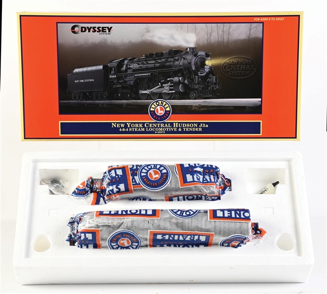 LIONEL O-GA. NO. 28072 NEW YORK CENTRAL HUDSON J3A 4-6-4 STEAM LOCOMOTIVE AND TENDER
