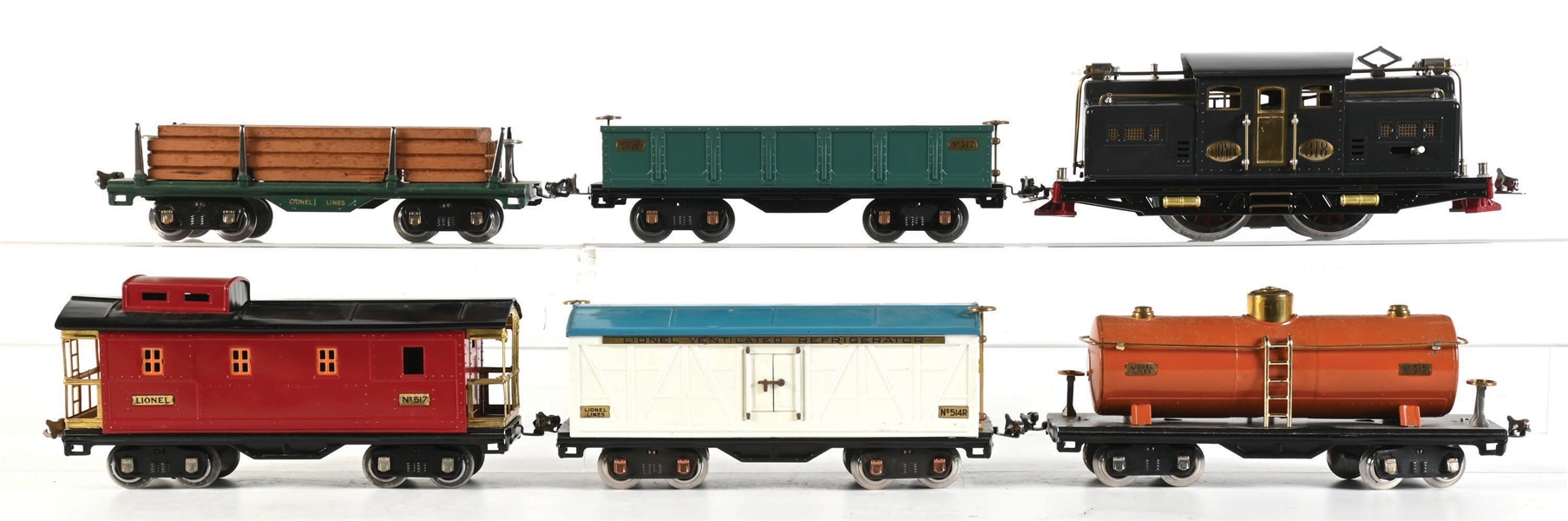 LIONEL PREWAR STANDARD GAUGE NO. 318 LOCO WITH 5 ASSORTED STANDARD GAUGE FREIGHT CARS