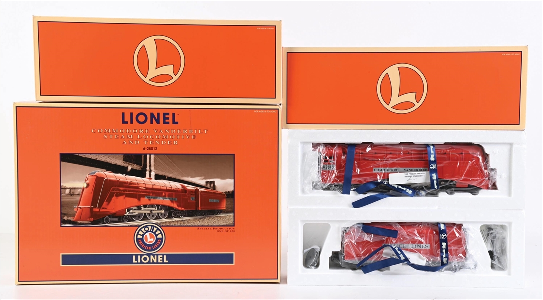 LIONEL O-GA. 6-28012 COMMODORE VANDERBILT STEAM LOCOMOTIVE AND TENDER IN RED