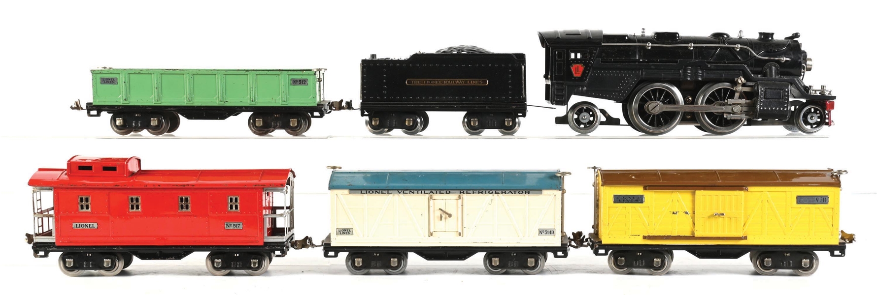 LOT OF 6: LIONEL STANDARD GA. NO. 1835E STEAM LOCOMOTIVE AND TENDER WITH 4 ASSORTED FREIGHT CARS