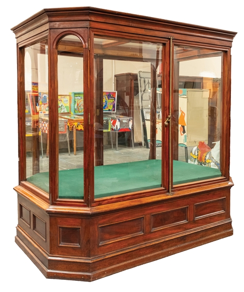 LARGE MAHOGANY WOODEN GLASS DISPAY CASE
