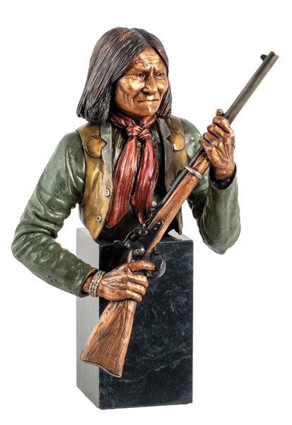 LEGENDS "REBELLIOUS" GERONIMO STATUE