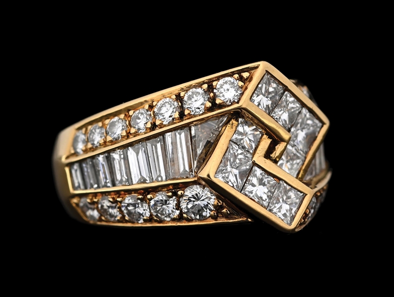 18K YELLOW GOLD 3CT TW DIAMOND DINNER RING