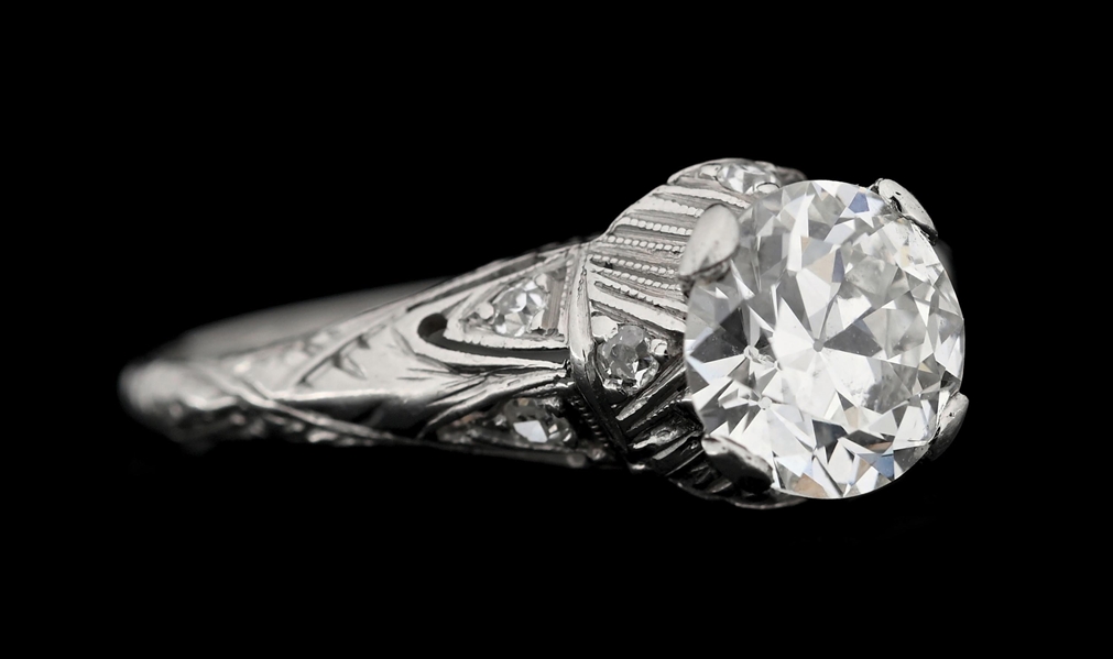PLATINUM OLD EUROPEAN DIAMOND ART DECO FILAGREE RING W/REPORT