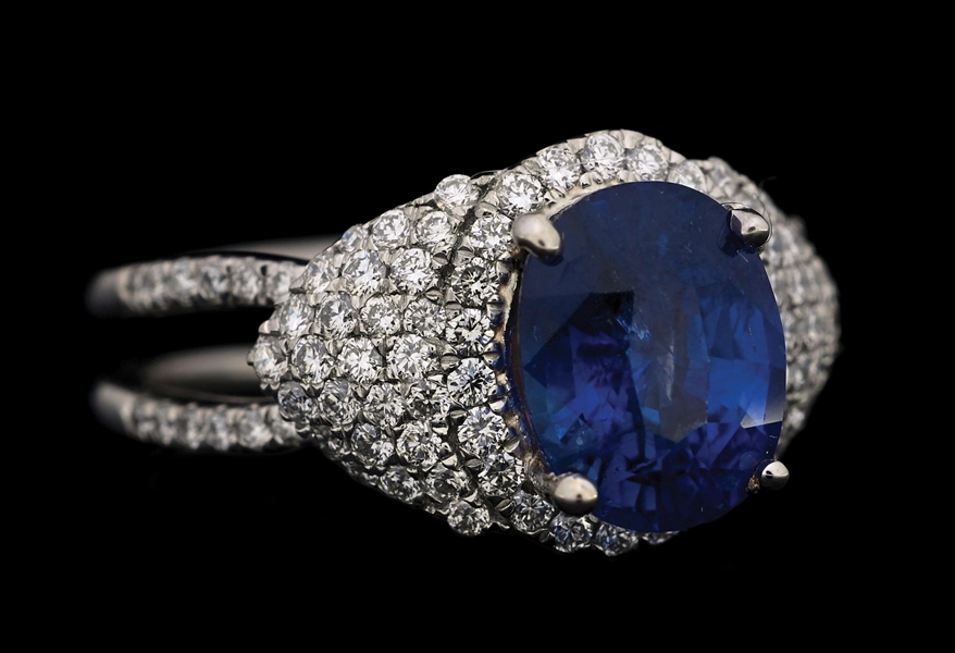 PLATINUM & 18K WG SAPPHIRE & DIAMOND RING W/GIA REPORT